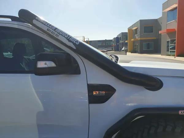 4WD with a stainless steel snorkel