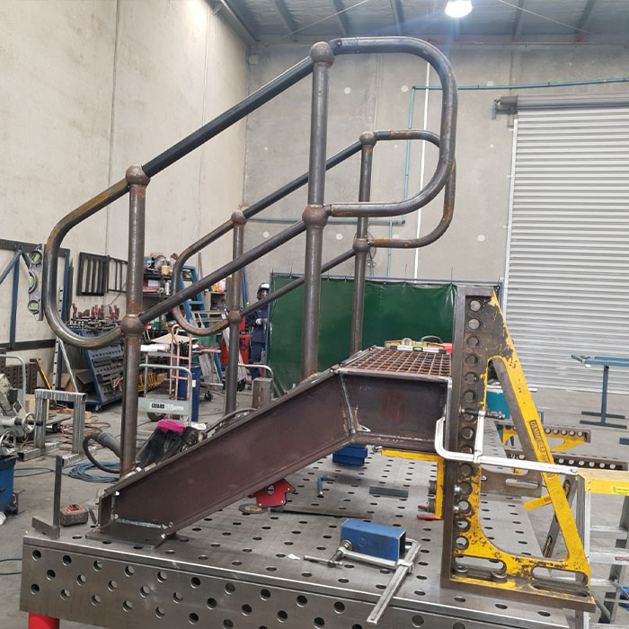 Building and custruction custom metal fabrication in Melbourne