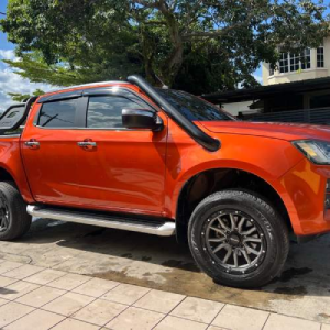 Isuzu D-max