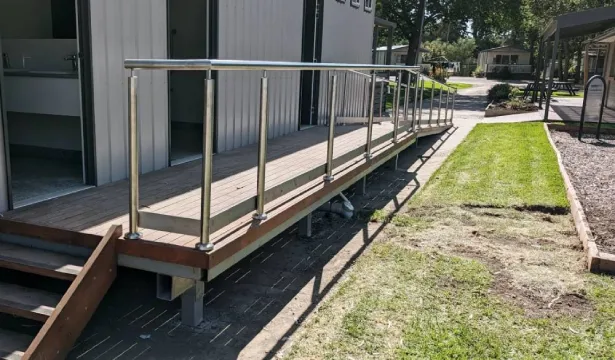 Benefits of Installing Steel Handrails on Outdoor Steps